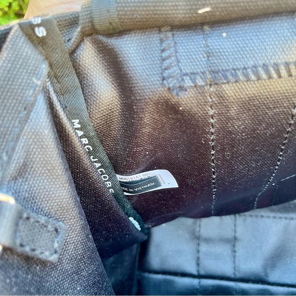 Marc Jacobs The Tote Bag Black Canvas - Picture 7 of 10